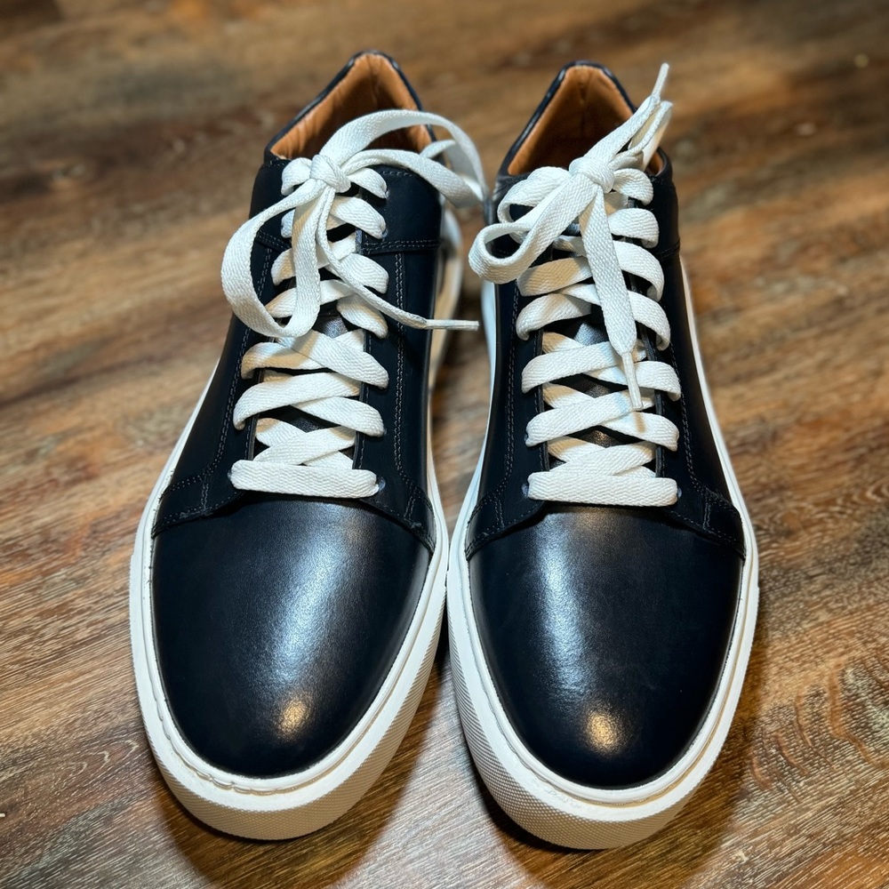 Navy blue comfy sole .  Handmade